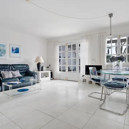 Apartment Puerto Chico C